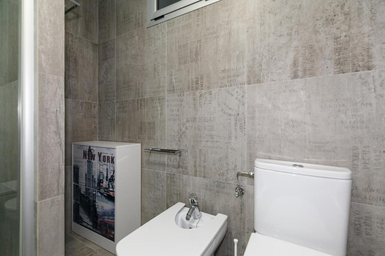 Uhc Alexis Family Apartments Салоу Экстерьер фото